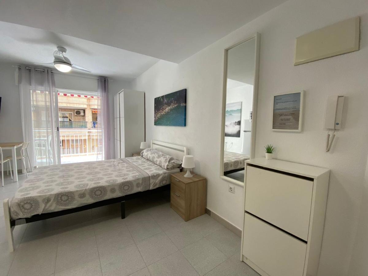 Studio de 23 m² en Appartement avec 1 salle Torrevieja Extérieur photo