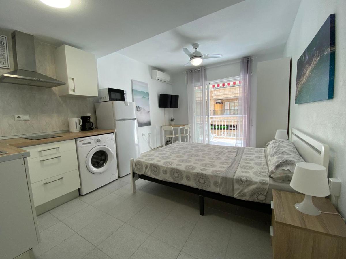 Studio de 23 m² en Appartement avec 1 salle Torrevieja Extérieur photo
