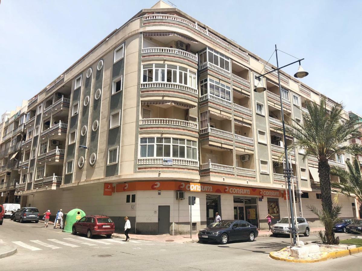 Studio de 23 m² en Appartement avec 1 salle Torrevieja Extérieur photo
